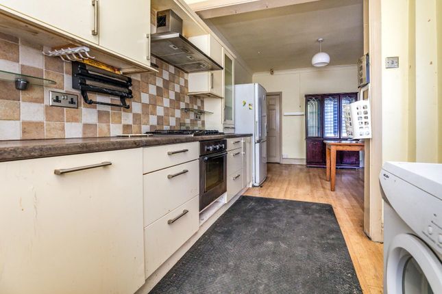 22, Ellerton Road, Sheffield photo 4