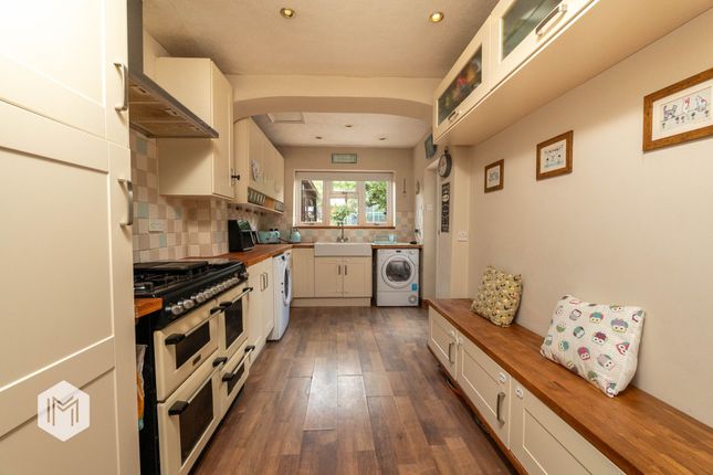 4 Astley Road, Bolton photo 4
