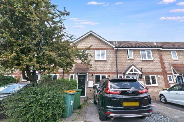39 Caraway Close, Plaistow, London, E13 8Pn
