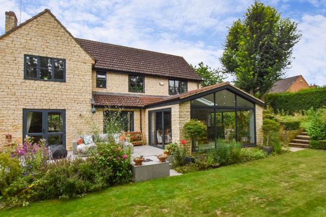 6, Holmes Drive, Stamford photo 4