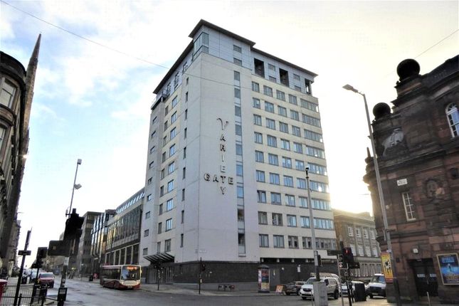 Thumbnail Flat to rent in Bath Street, City Centre, Glasgow