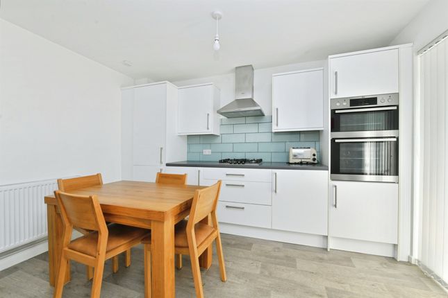 9, Harwell Street, PLYMOUTH photo 4