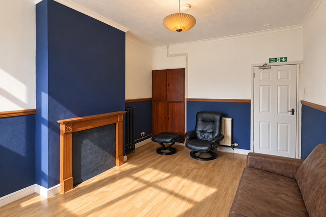 98, Hollis Road, Coventry photo 4