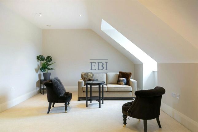 Detached house for sale in Broad Walk, Southgate