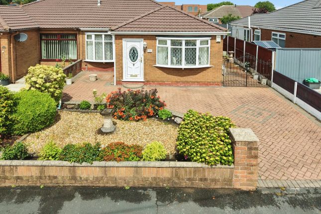 2-bed house on 24, Hyacinth Close, Haydock, £225,000