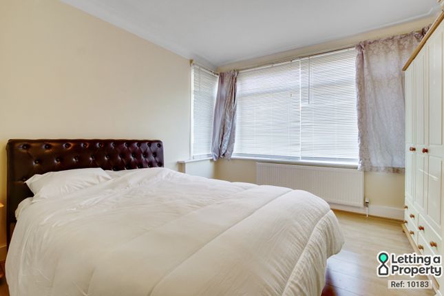 6, Dixon Road, London photo 5
