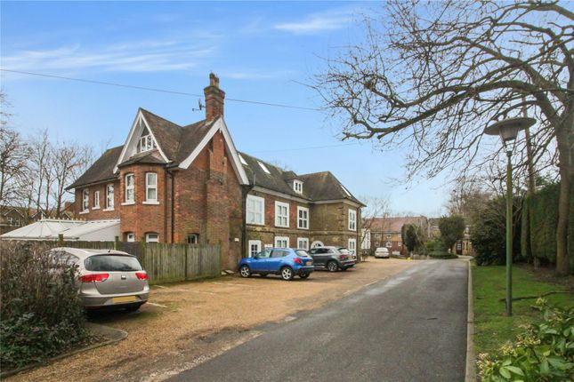 Thumbnail Flat for sale in The Sycamores, Rowhill Road, Hextable, Swanley