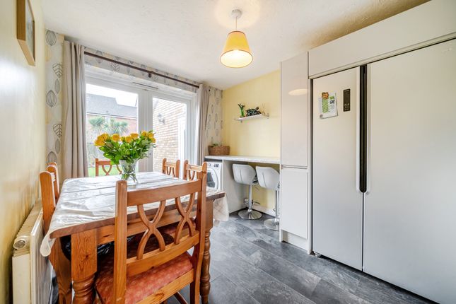 42 Trinity Road, Taunton photo 4