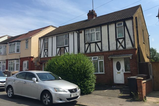 Find 2 Bedroom Houses To Rent In Luton Bedfordshire Zoopla