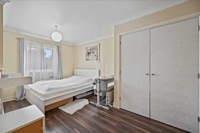 8, Renaissance Court, Sutton photo 4