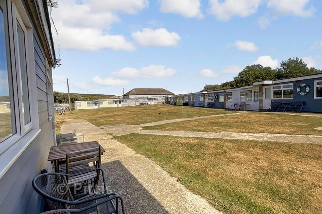 2-bed caravan on Sandown Bay Holiday Centre, Yaverland Road, Sandown, £44,000