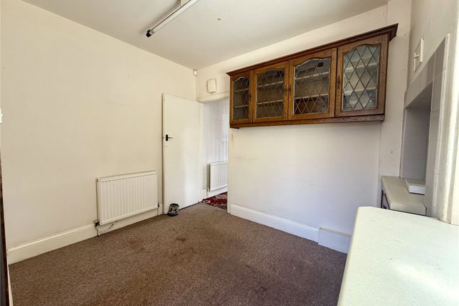 21, Second Avenue, East  Yorkshire photo 4