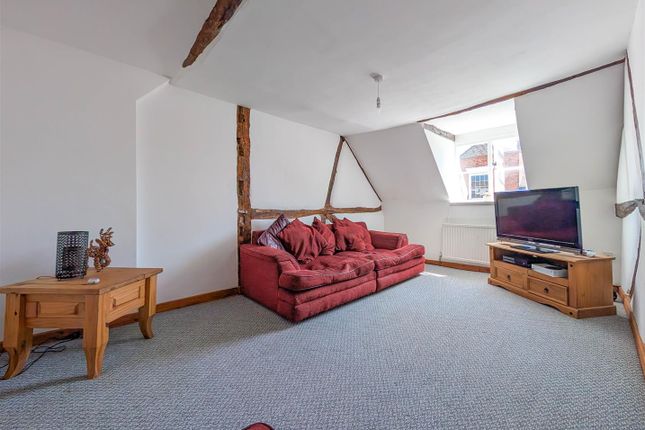 Flat 2 Pepperpot Mews, 14- 16 High Street, Upton-Upon-Severn Worcester photo 2