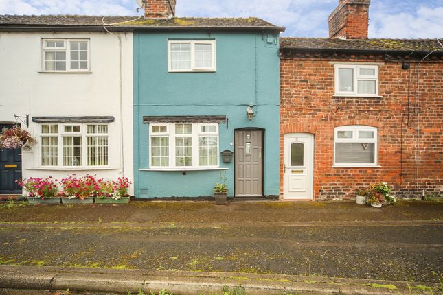 Thumbnail Cottage for sale in Betchton Road, Malkins Bank, Sandbach