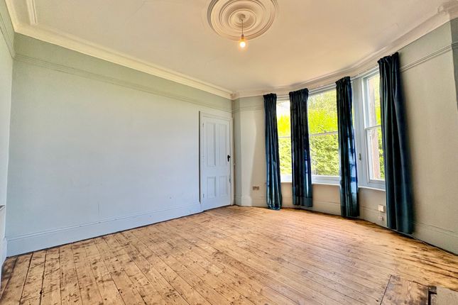 9, Rutland Street, Matlock photo 3