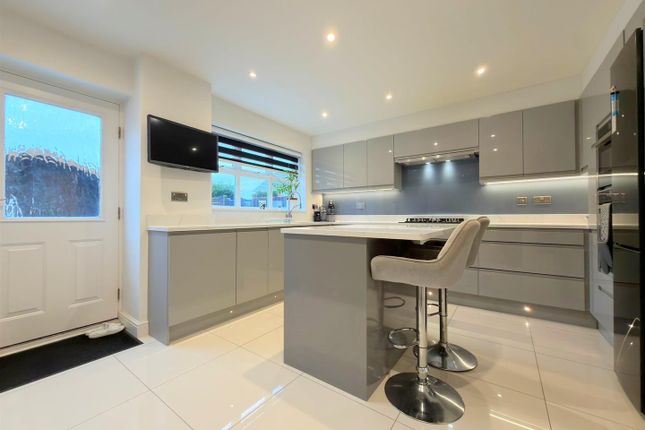 22, Herongate Road, Leicester photo 3