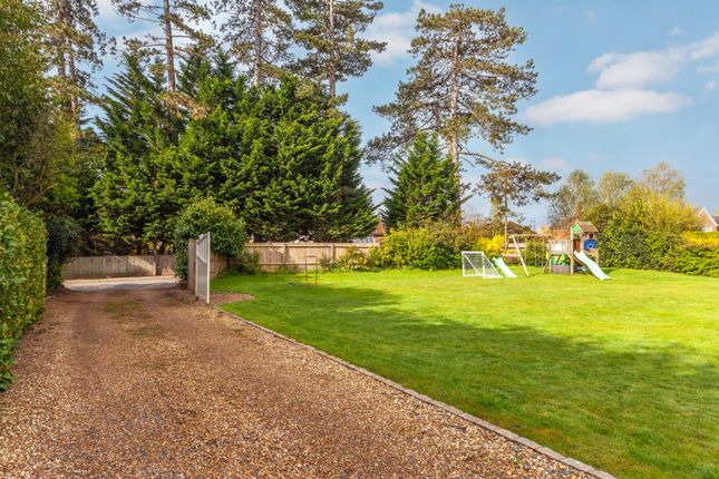 59, Kennylands Road, Sonning Common photo 4