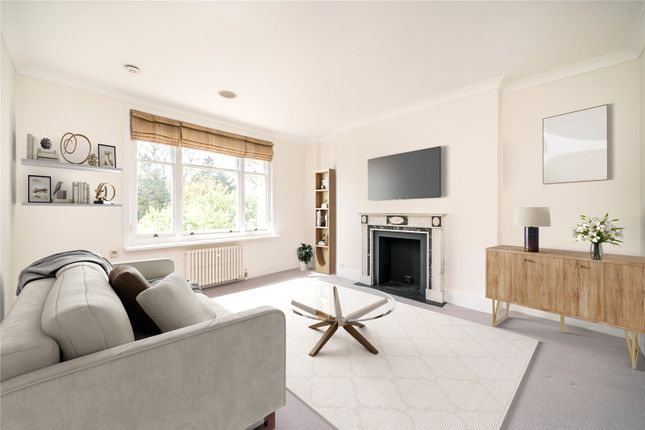 Thumbnail Flat to rent in Elm Park Gardens, London