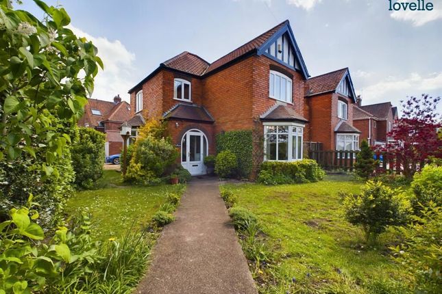 Thumbnail Detached house for sale in Nettleham Road, Lincoln