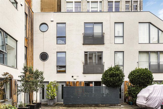 Thumbnail Terraced house to rent in Garrett Street, London