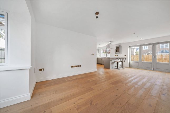 Town house for sale in Hurlands Close, Farnham, Surrey