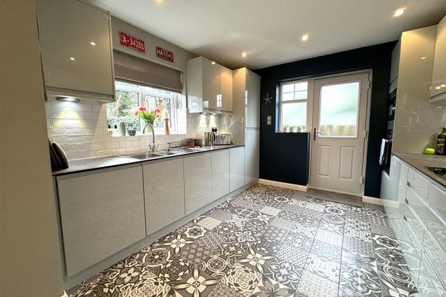 Thumbnail Detached house for sale in Crofters Close, Killamarsh, Sheffield