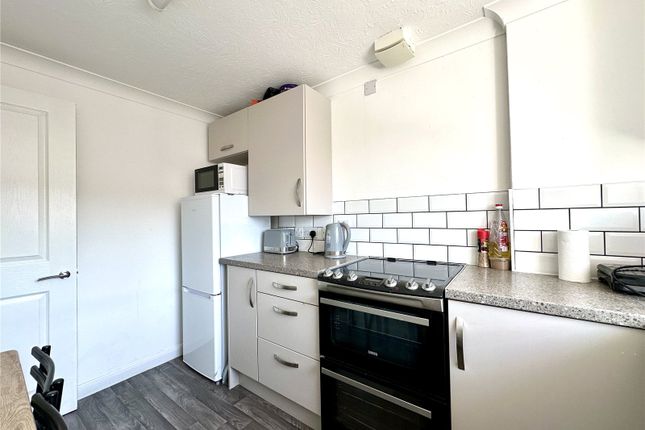 Flat 2, 1, Church Lane, Dorset photo 4