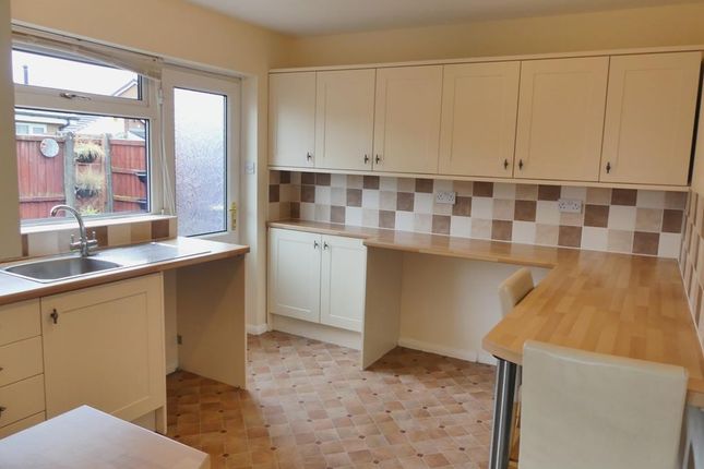10, Pendle Close, Crewe photo 4