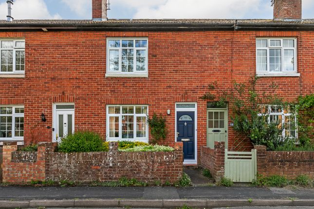Thumbnail Terraced house for sale in Water Lane, Winchester