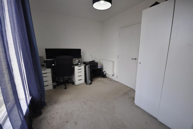 End terrace house for sale in Wood Lane, Dagenham