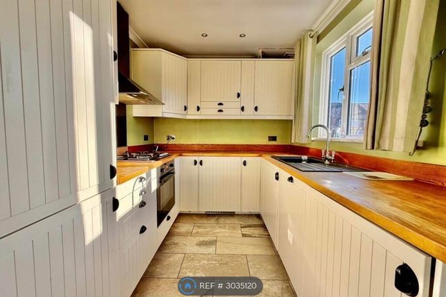 Monnow Green, Aveley, South Ockendon photo 4