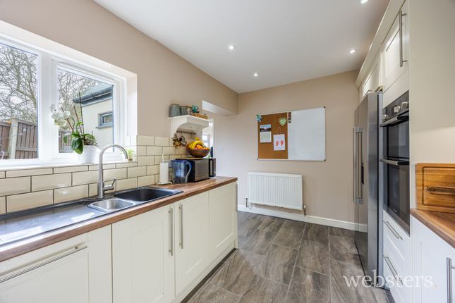 13 Delane Road, Norwich photo 5