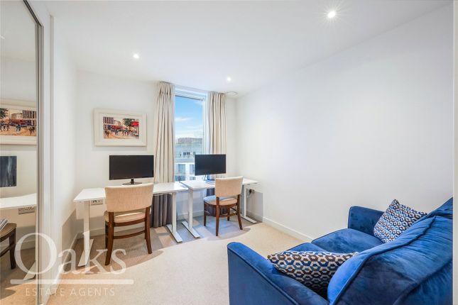 Flat for sale in Saffron Central Square, Croydon