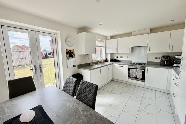 24, Howcroft Road, Houghton Le Spring photo 2