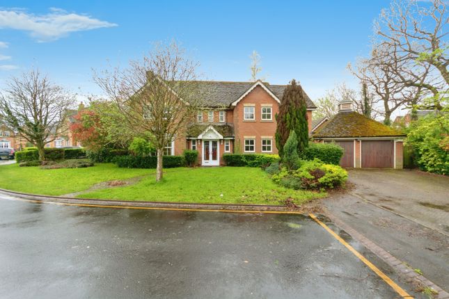 Thumbnail Detached house for sale in Whitefields Gate, Solihull, West Midlands