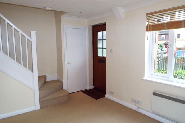 76, Devoil Close, Burpham photo 4