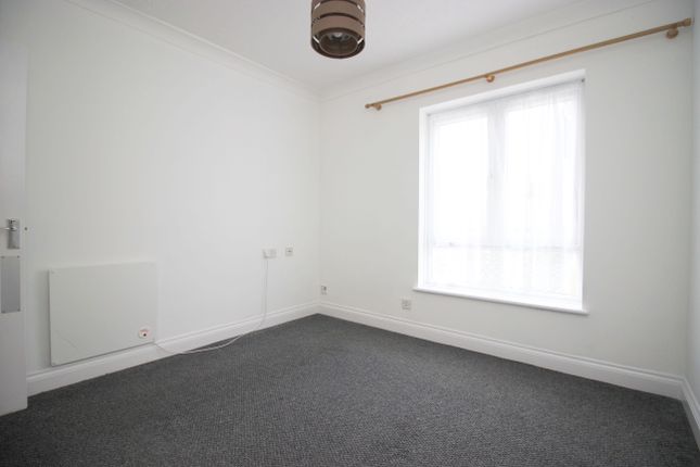 Flat for sale in Fort Hill, Margate