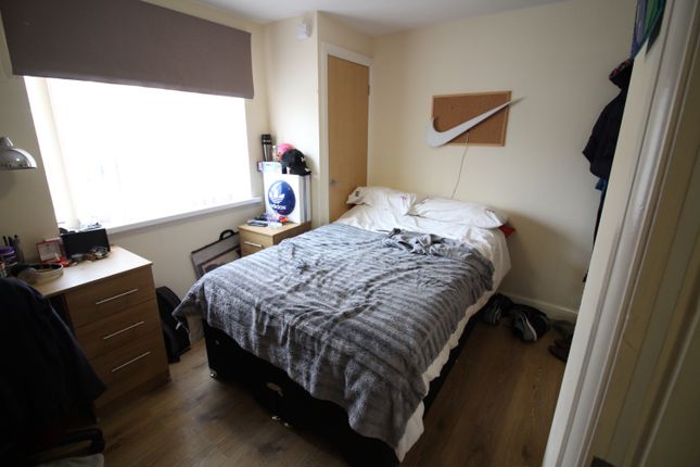 60, Maindy Road, Cardiff photo 4