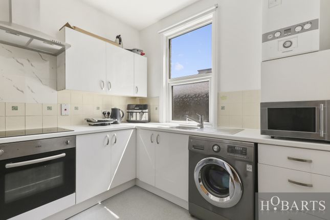 5b, Crescent Road, Alexandra Park, London photo 4