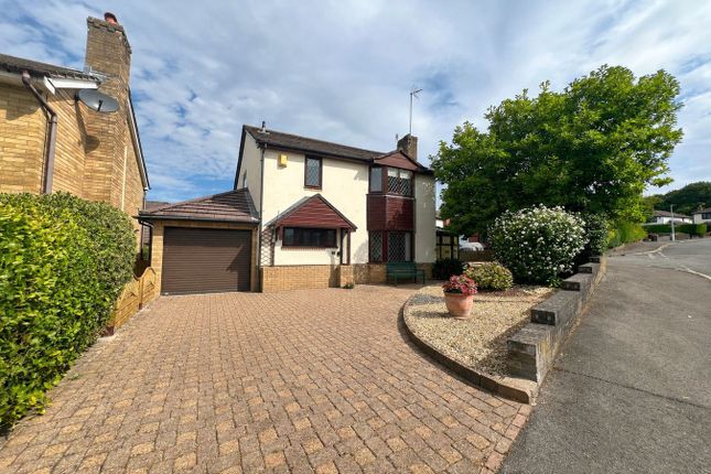 3-bed house on 3, Plas Derwen Way, Abergavenny, £415,000