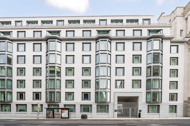 Flat for sale in Millbank, Westminster