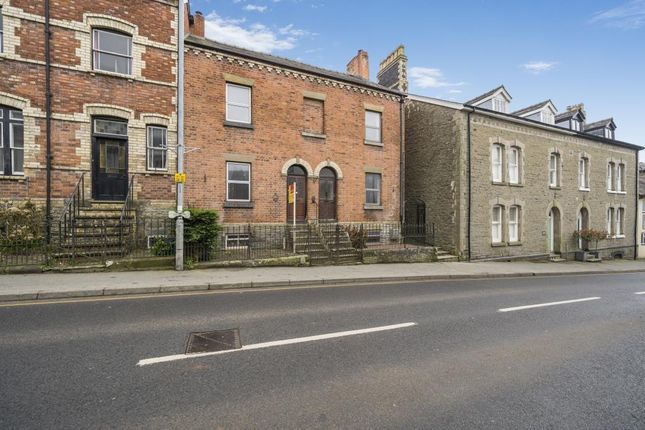 Town house for sale in Knighton, Powys