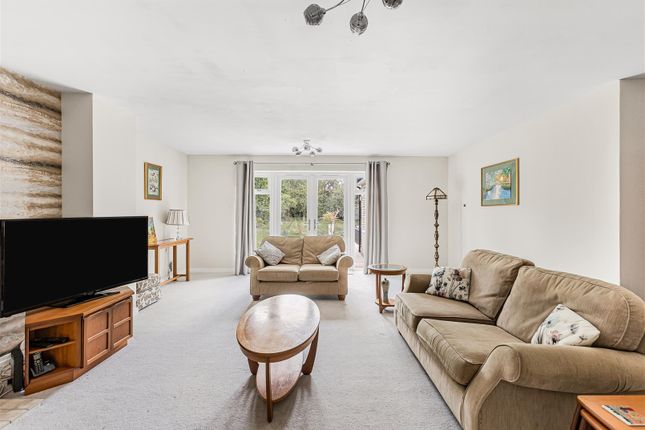 18, Westfield Road, Bengeo photo 3