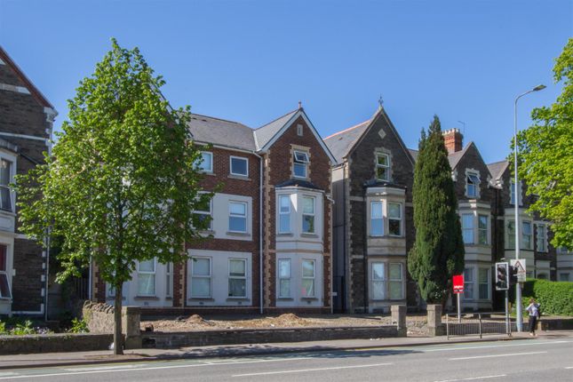 Thumbnail Flat to rent in Newport Road, Roath, Cardiff