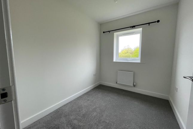 24, Parisi Way, York photo 5