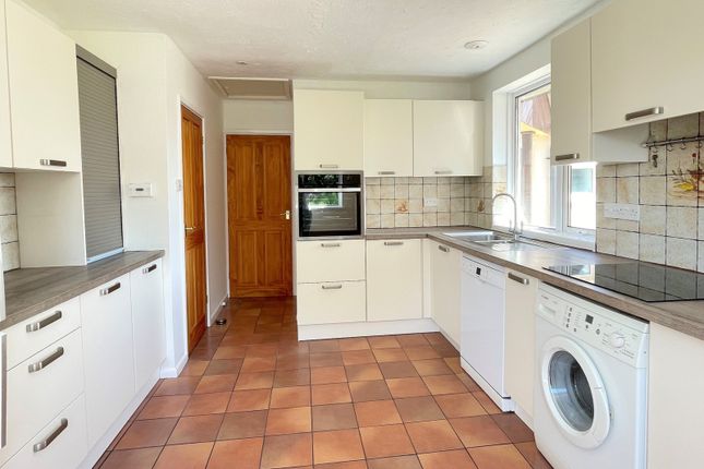 Detached house to rent in West Bourton Road, Gillingham