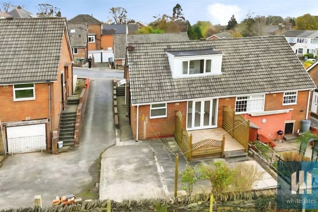 8, Tanyard Avenue, Huddersfield photo 4