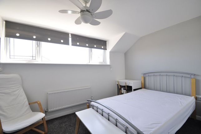 Room 3, Flat 2 66 Argosy Way, 66 Argosy Way, Newport photo 2