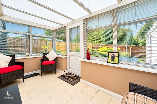 32, Hawthorn Avenue, Oswaldtwistle photo 4