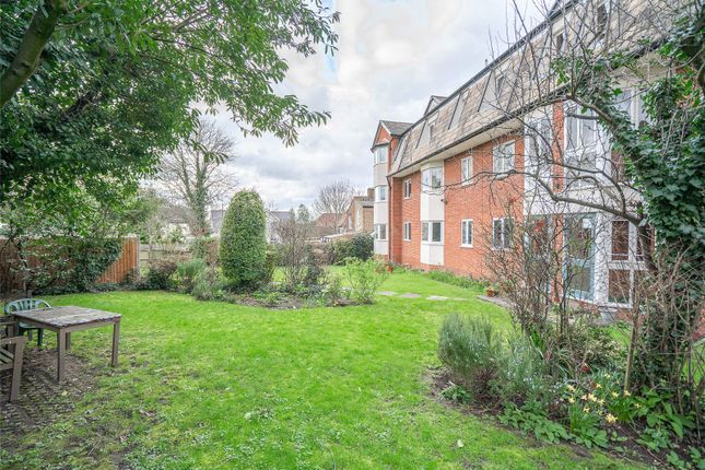 Flat 2, Mayflower Lodge, 10, Wetherill Road, London photo 4